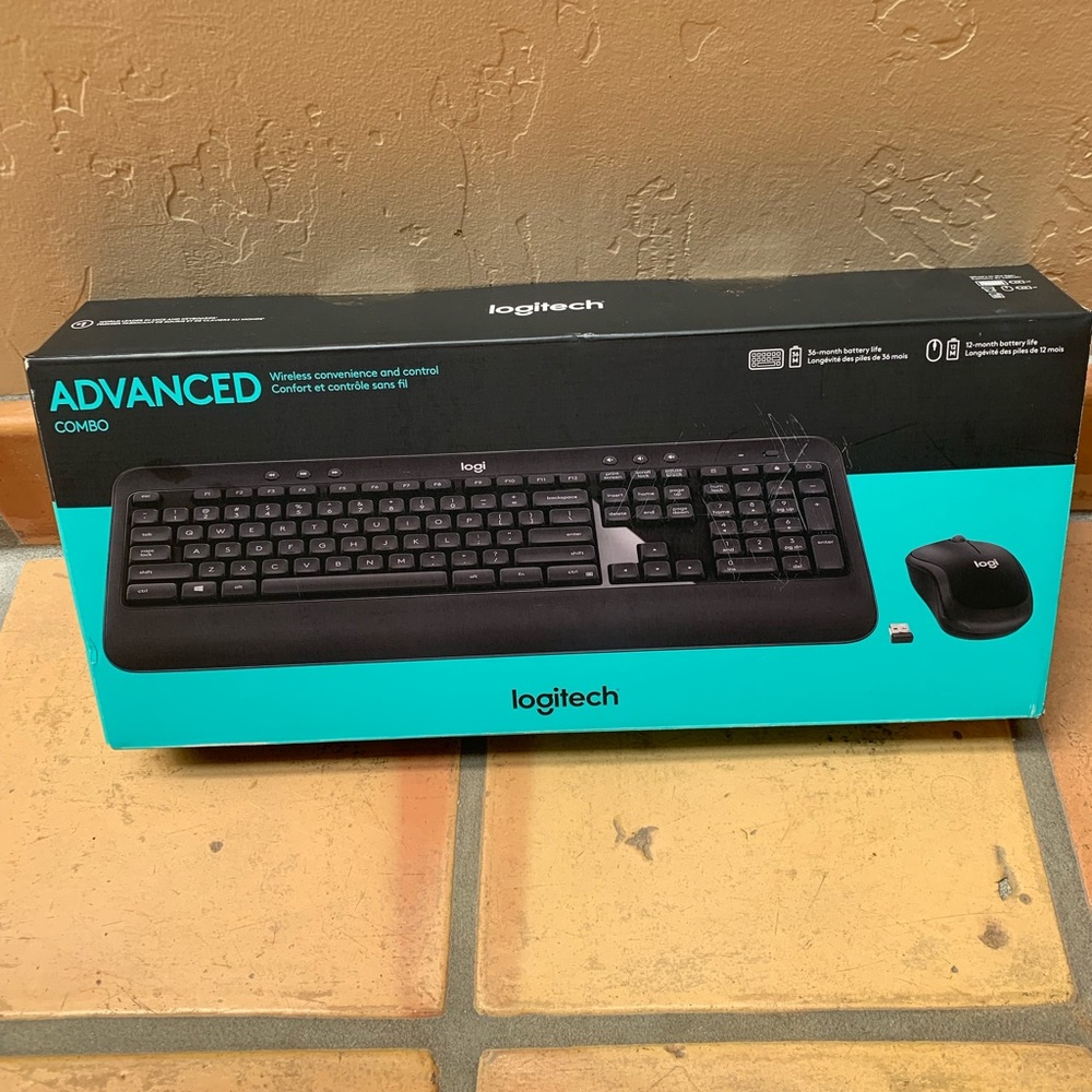 Logitech Advanced Wireless Keyboard